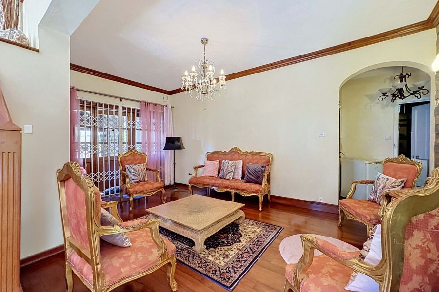Bain Boeuf House 5&nbsp;rooms 300&nbsp;m² Sale