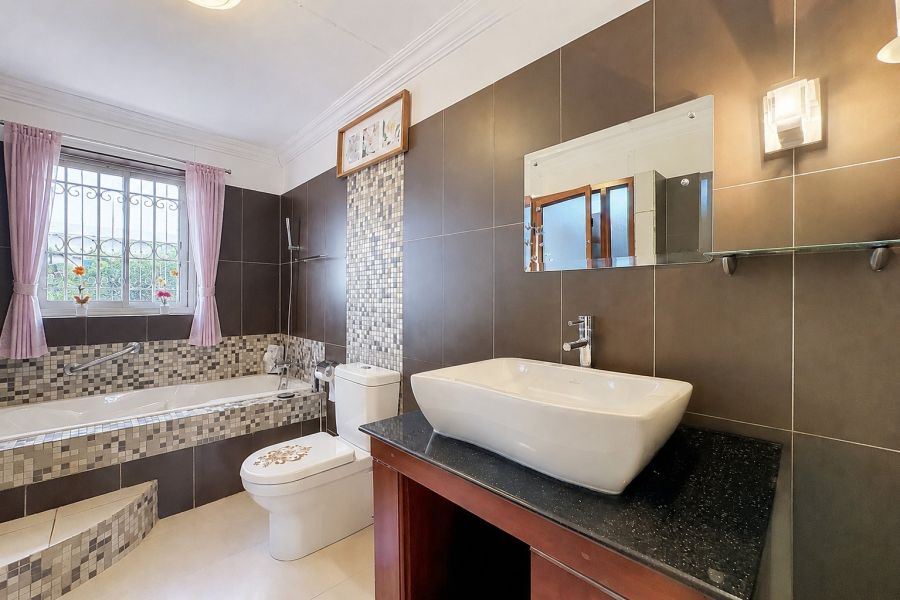 Bain Boeuf House 5&nbsp;rooms 300&nbsp;m² Sale