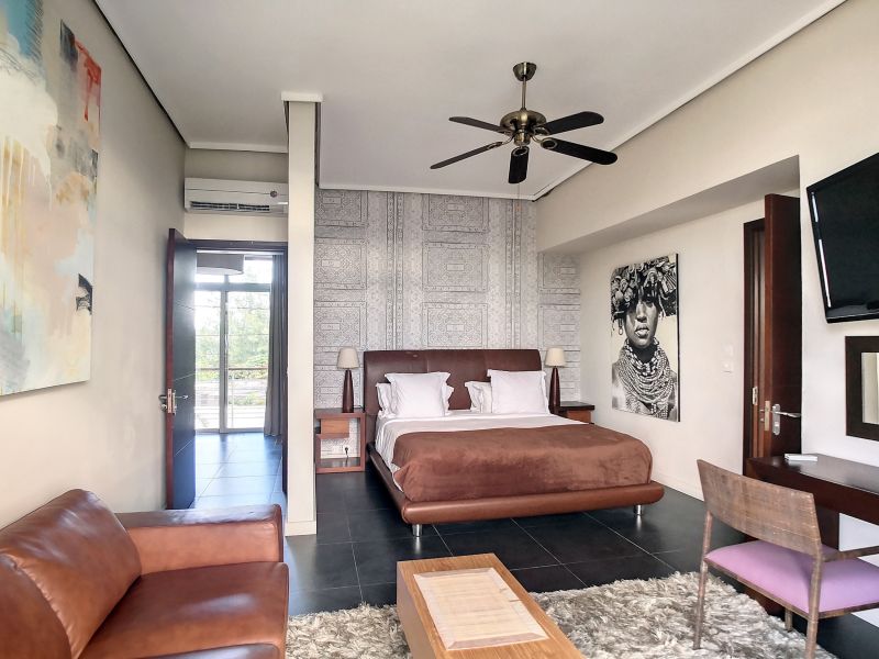 house 5 rooms for rent on Pointe aux Canonniers Pointe aux Canonniers House 5 rooms 183.65 m² Rental