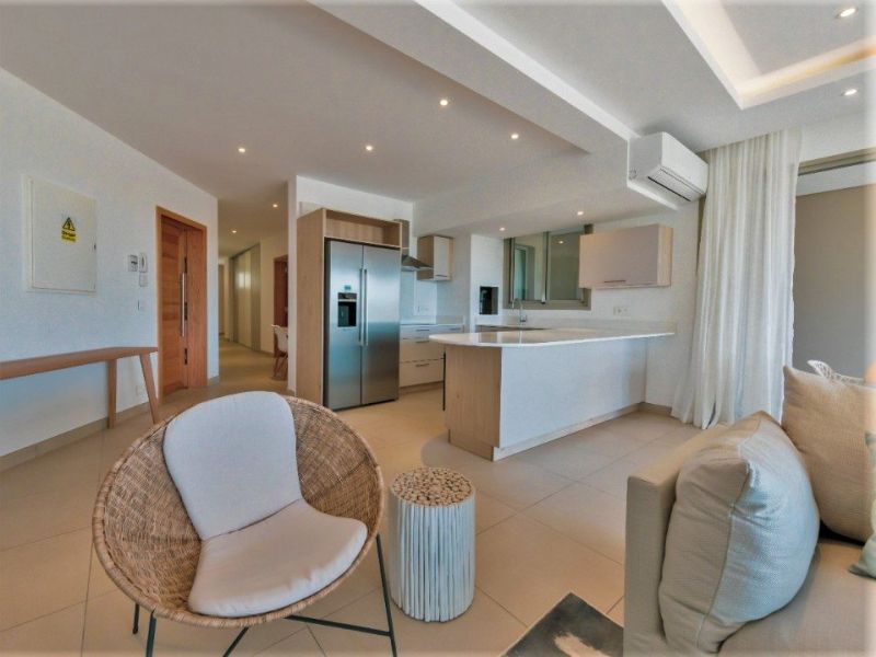 apartment 5 rooms for sale on Rivière Noire Rivière Noire Apartment 5 rooms 158 m² Sale