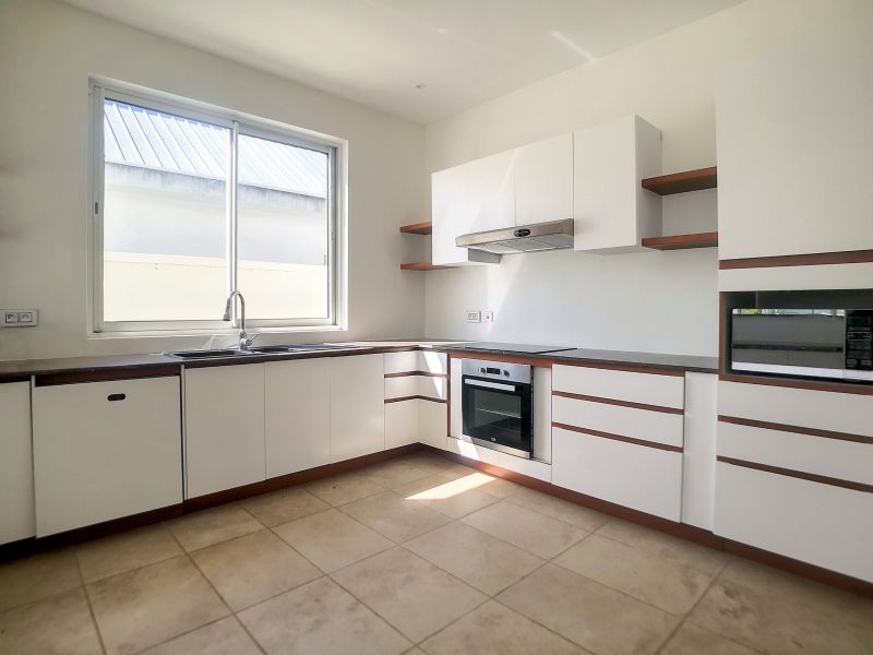 house 6 rooms for sale on Cap Malheureux Cap Malheureux House 6 rooms 180 m² Sale