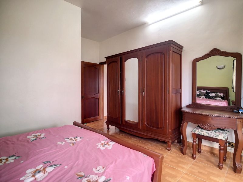 house 10 rooms for sale on Albion Albion House 10 rooms 348 m² Sale
