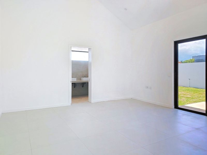 house 4 rooms for sale on Petit Raffray Petit Raffray House 4 rooms 203 m² Sale