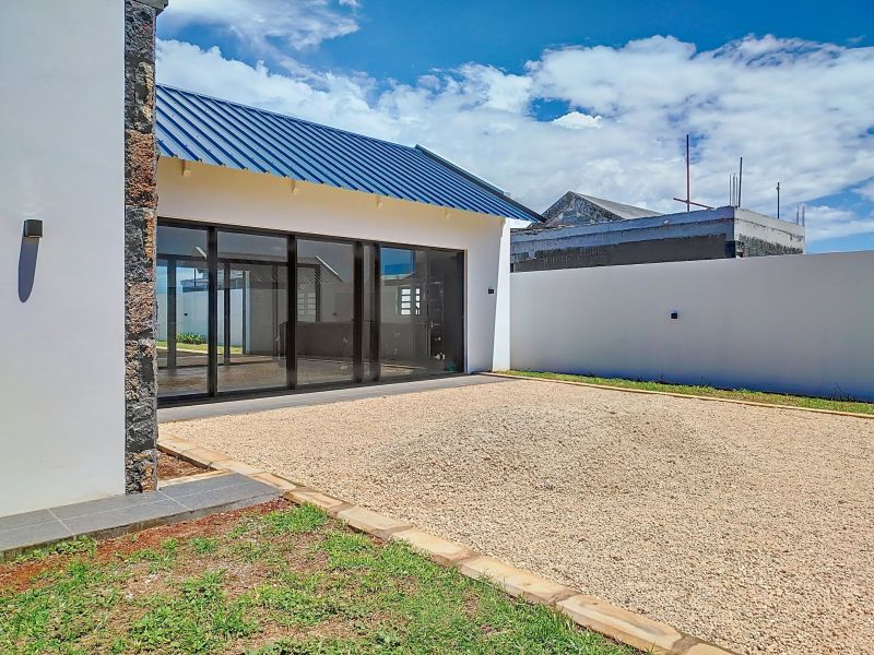 house 4 rooms for sale on Petit Raffray Petit Raffray House 4 rooms 203 m² Sale