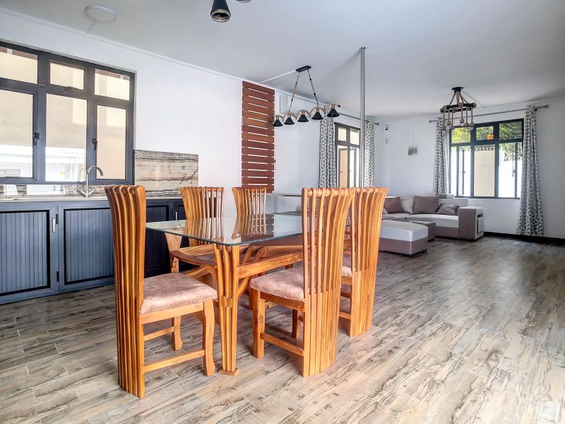 Trou aux Biches Maison 5 pièces 200 m² Location