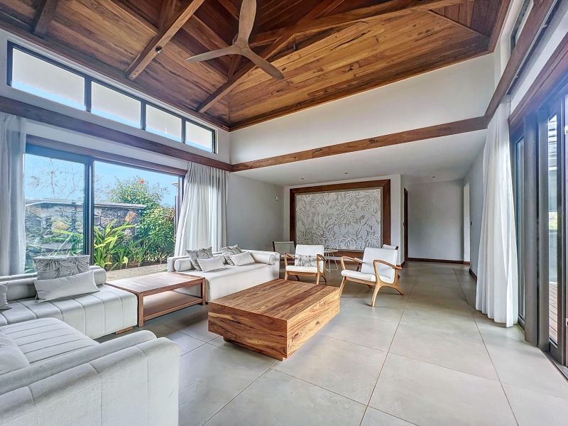 maison 5 pièces en vente sur Balaclava Balaclava Maison 5 pièces 288.3 m² Vente