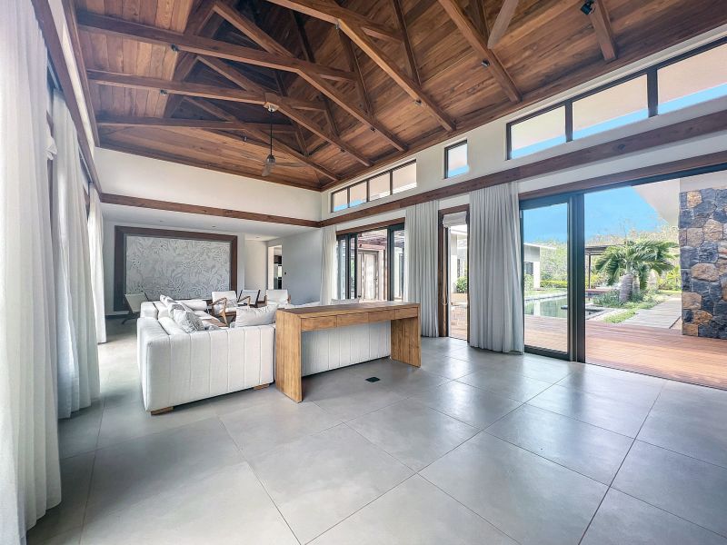 maison 5 pièces en vente sur Balaclava Balaclava Maison 5 pièces 288.3 m² Vente