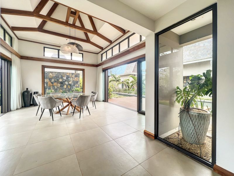 Balaclava Maison 6&nbsp;pièces 436&nbsp;m² Vente