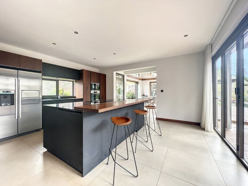 Balaclava Maison 5&nbsp;pièces 313.23&nbsp;m² Vente