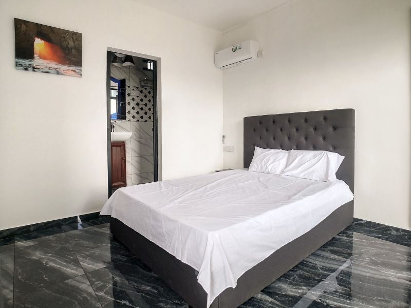 Grand Baie Maison 7&nbsp;pièces 310&nbsp;m² Location