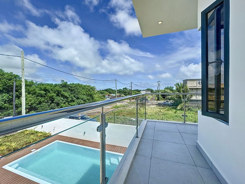 maison 5 pièces en vente sur Grand Baie Grand Baie Maison 5 pièces 185 m² Vente