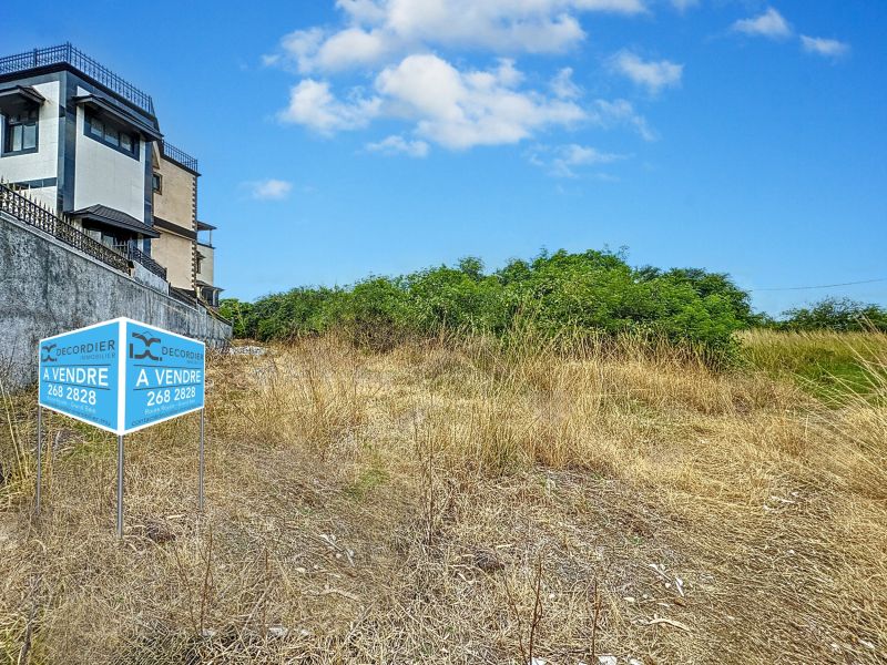 terrain en vente sur Pereybere Pereybere Terrain 2165.95 m² Vente