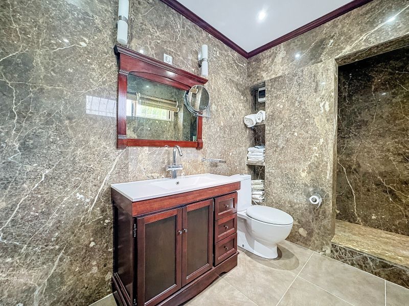 Trou aux Biches Maison 6&nbsp;pièces 355&nbsp;m² Vente