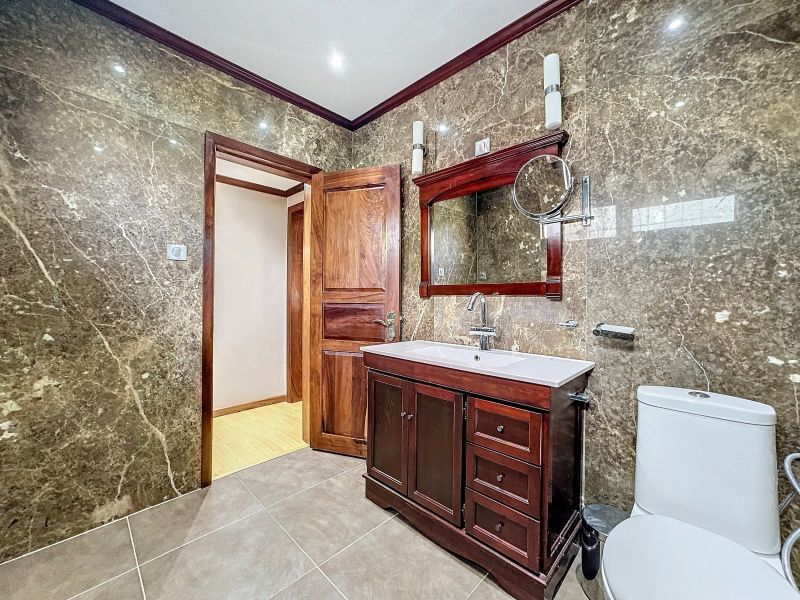 Trou aux Biches Maison 6&nbsp;pièces 355&nbsp;m² Vente