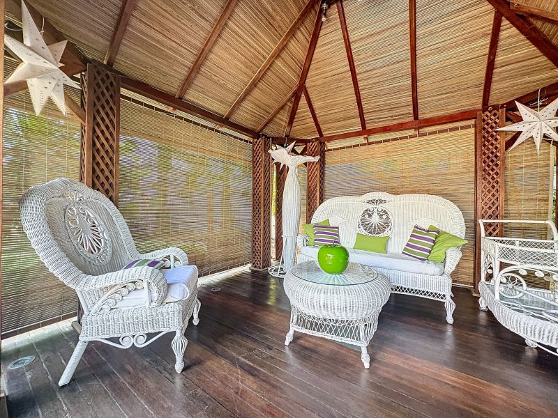 house 6 rooms for sale on Trou aux Biches Trou aux Biches House 6 rooms 355 m² Sale
