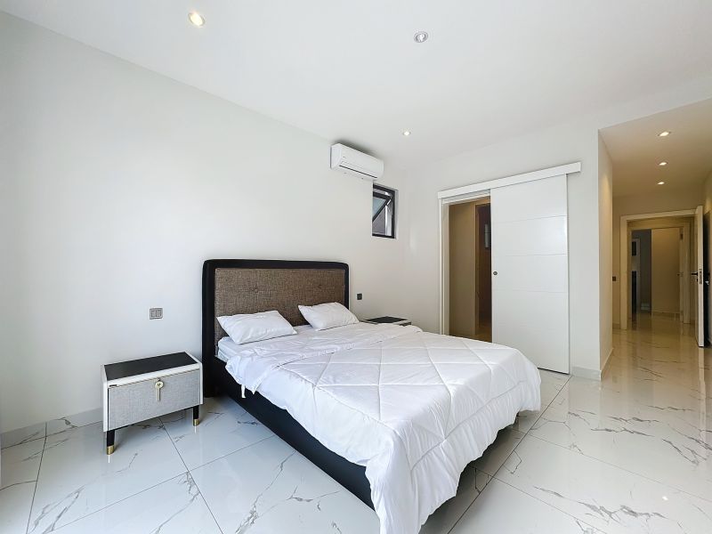 Pereybere Appartement 4 pièces 187 m² Vente