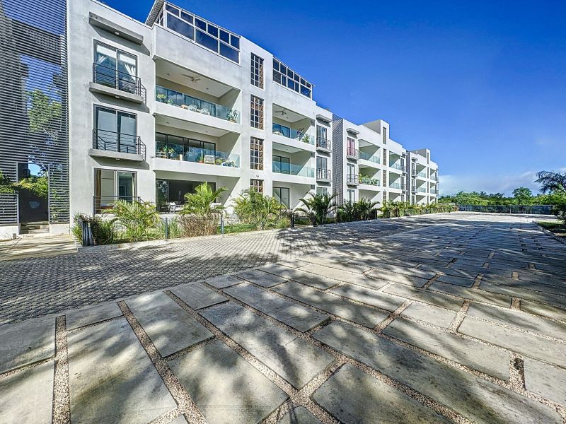 Pereybere Appartement 4 pièces 187 m² Vente