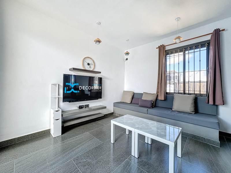 house 9 rooms for sale on Grand Baie Grand Baie House 9 rooms 268 m² Sale