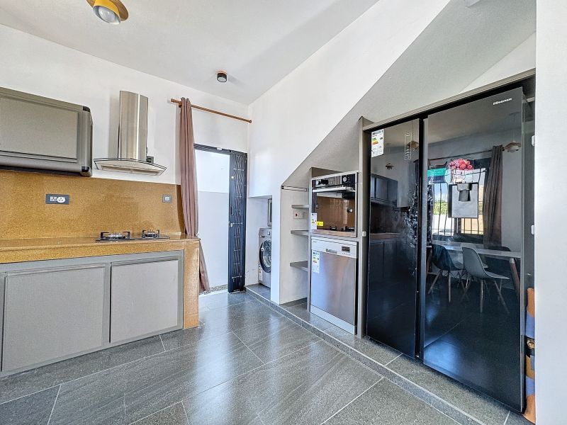 house 9 rooms for sale on Grand Baie Grand Baie House 9 rooms 268 m² Sale