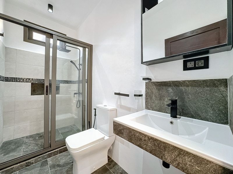 house 9 rooms for sale on Grand Baie Grand Baie House 9 rooms 268 m² Sale