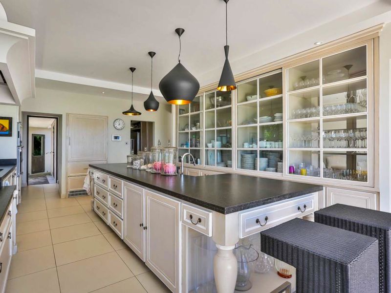 maison 7 pièces en vente sur Beau Champ Beau Champ Maison 7 pièces 850 m² Vente