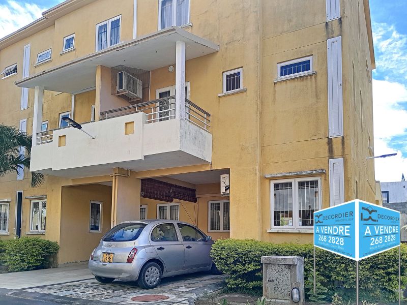 apartment 4 rooms for sale on Grand Gaube Grand Gaube Apartment 4 rooms 151.75 m² Sale