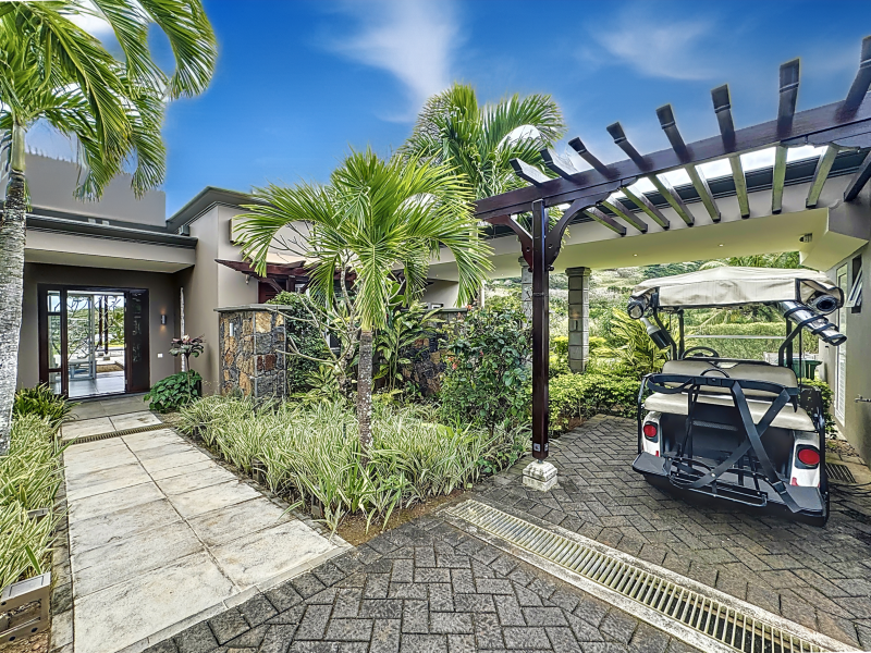 house 8 rooms for sale on Bel Ombre Bel Ombre House 8 rooms 334.1 m² Sale