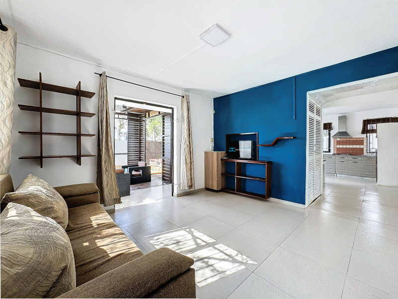 maison 8 pièces en location sur Grand Baie Grand Baie Maison 8 pièces 100.48 m² Location