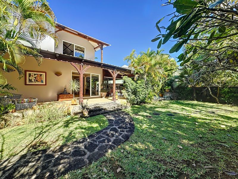 house 10 rooms for sale on Pereybere Pereybere House 10 rooms 498.75 m² Sale