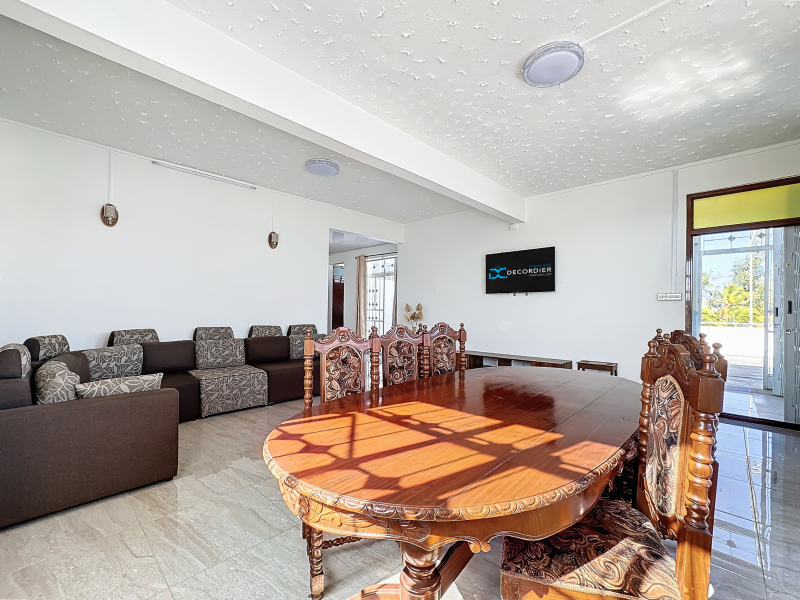 apartment 4 rooms for rent on PEREYBERE Pereybere Apartment 4 rooms 183.92 m² Rental