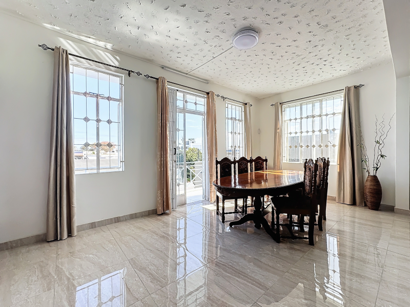apartment 4 rooms for rent on PEREYBERE Pereybere Apartment 4 rooms 183.92 m² Rental