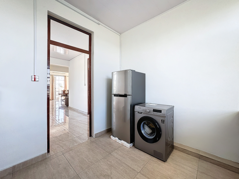 apartment 4 rooms for rent on PEREYBERE Pereybere Apartment 4 rooms 183.92 m² Rental