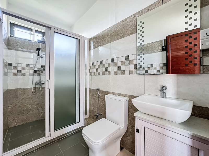 apartment 4 rooms for rent on PEREYBERE Pereybere Apartment 4 rooms 183.92 m² Rental