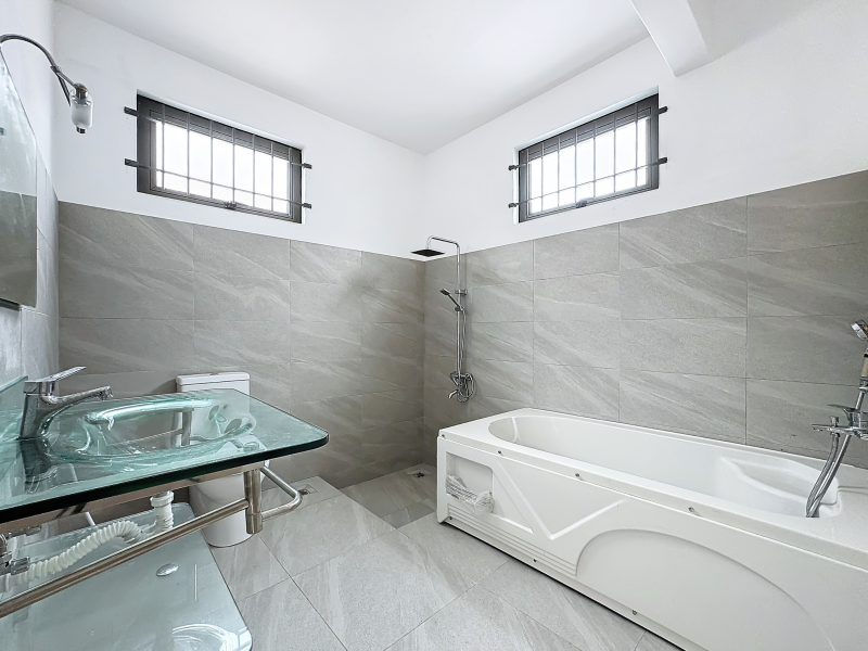 house 5 rooms for sale on Pereybere Pereybere House 5 rooms 149.72 m² Sale