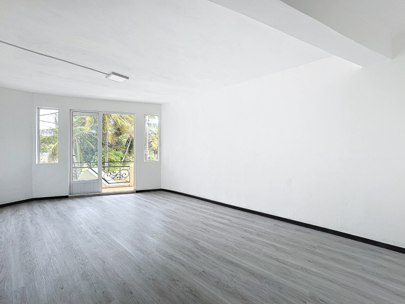 Grand Baie Bureaux 82 m² Location