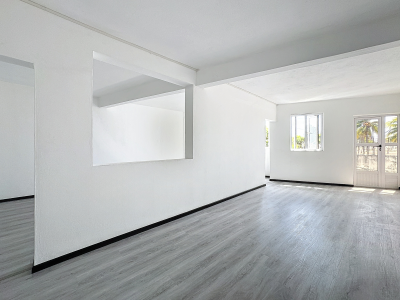 Grand Baie Bureaux 82 m² Location