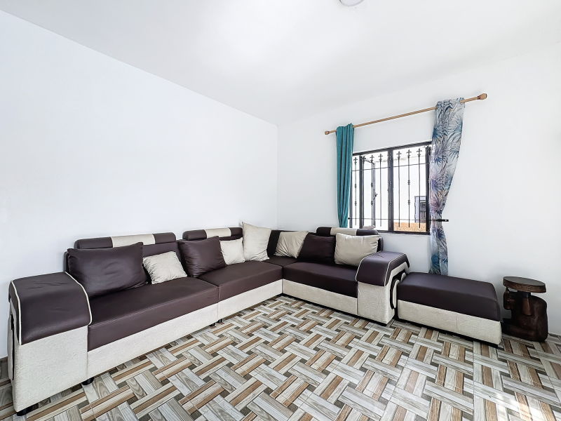 Calodyne Maison 4 pièces 157.74 m² Location