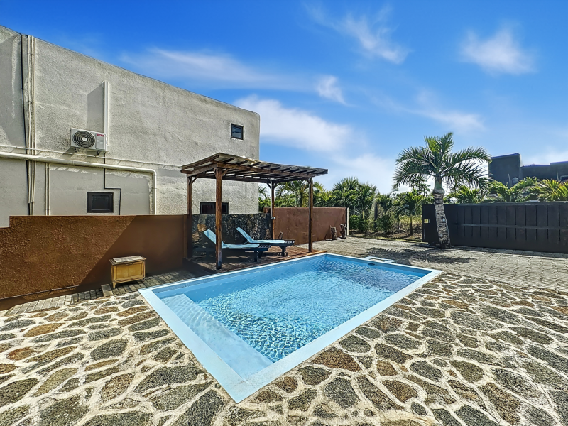 Calodyne Maison 4 pièces 157.74 m² Location