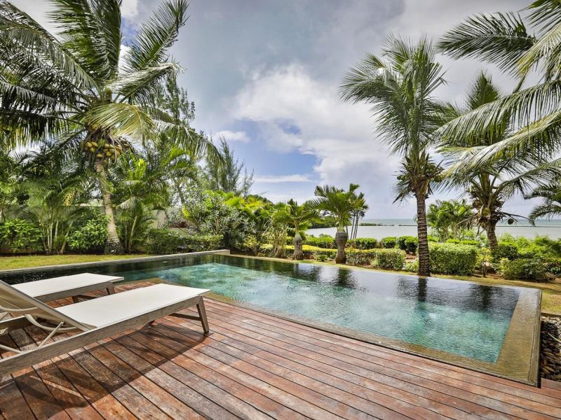 maison 5 pièces en vente sur Roches Noires Roches Noires Maison 5 pièces 265 m² Vente