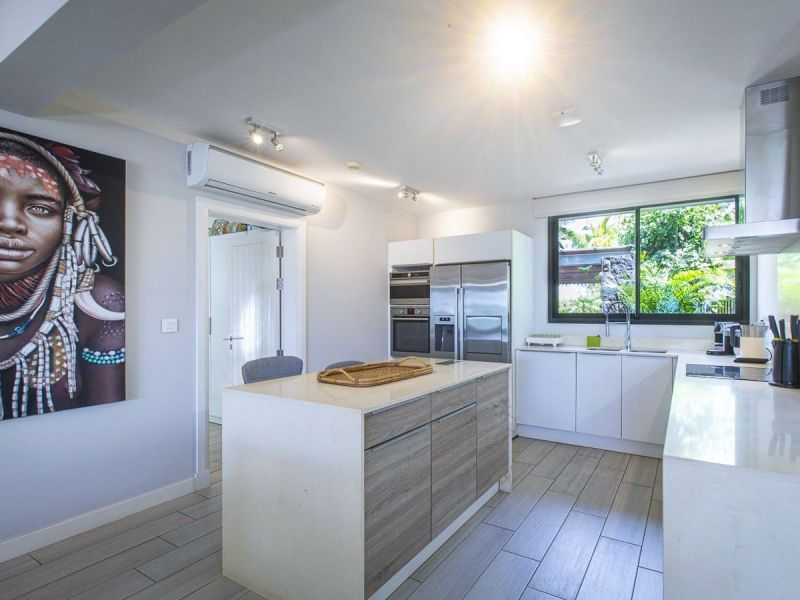 maison 5 pièces en vente sur Roches Noires Roches Noires Maison 5 pièces 265 m² Vente