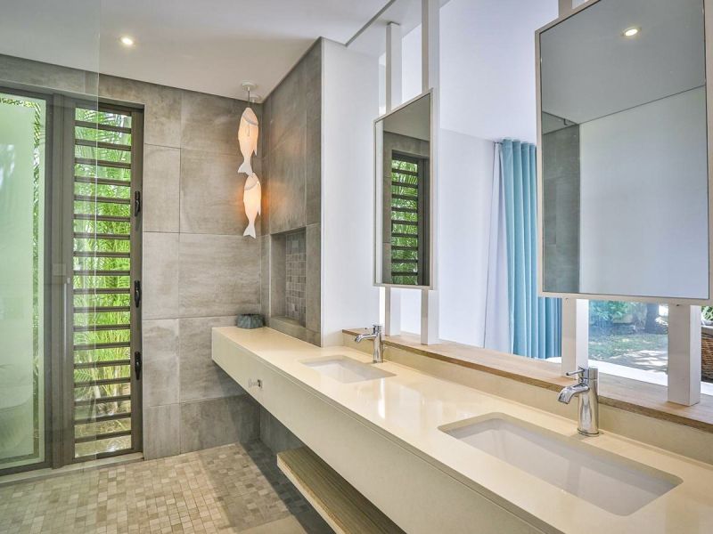 maison 5 pièces en vente sur Roches Noires Roches Noires Maison 5 pièces 265 m² Vente
