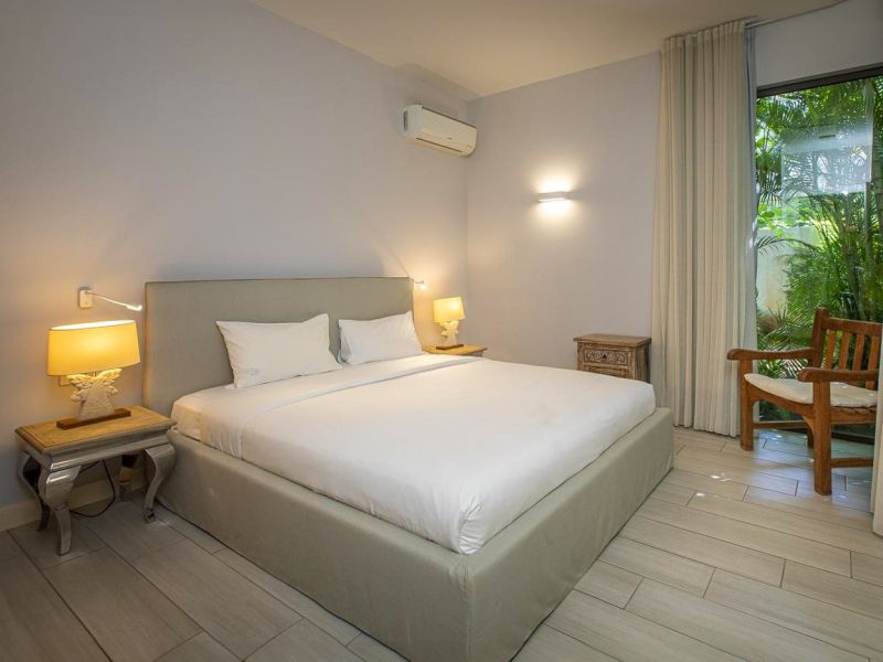 maison 5 pièces en vente sur Roches Noires Roches Noires Maison 5 pièces 265 m² Vente