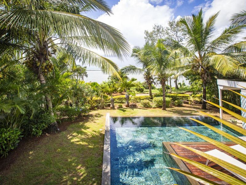 maison 5 pièces en vente sur Roches Noires Roches Noires Maison 5 pièces 265 m² Vente