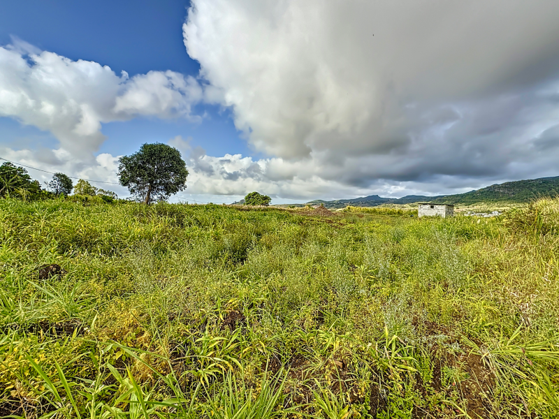 land for sale on Crève Coeur Crève Coeur Land 1108.33 m² Sale