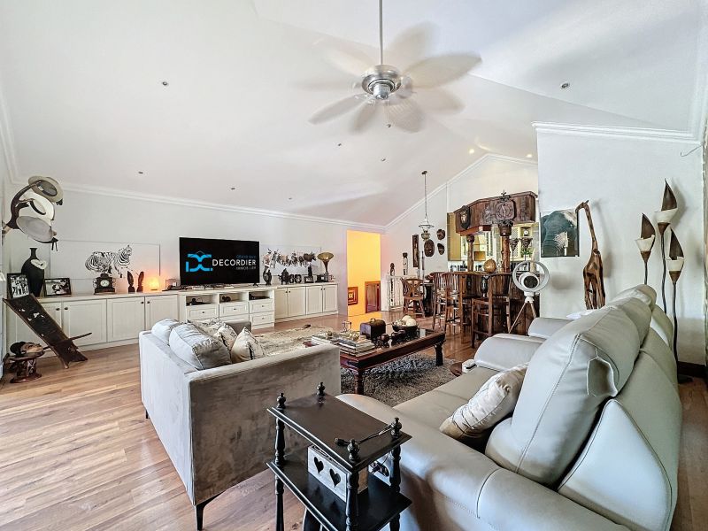 house 7 rooms for sale on Mapou Mapou House 7 rooms 505 m² Sale