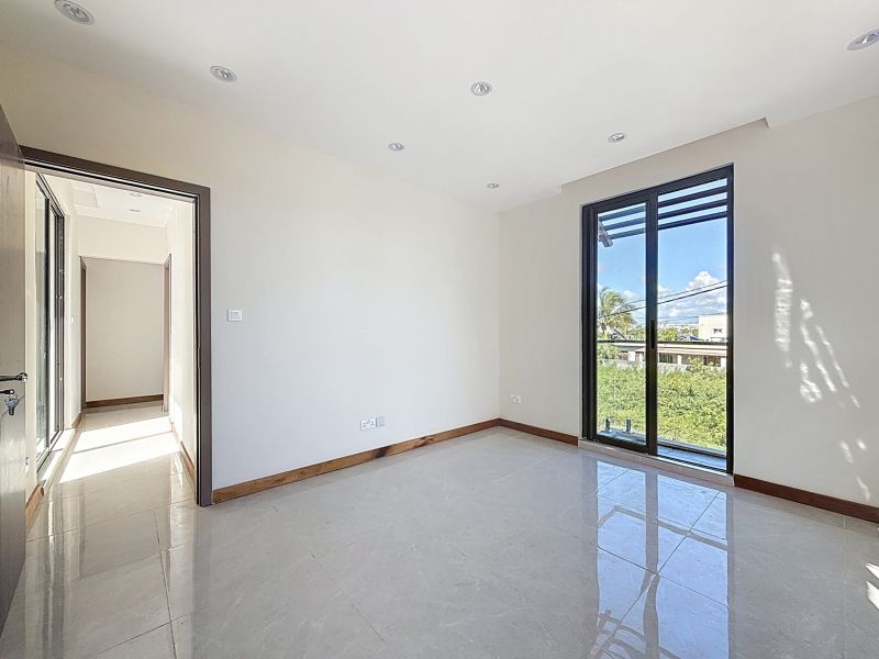 house 6 rooms for sale on Pereybere Pereybere House 6 rooms 205 m² Sale