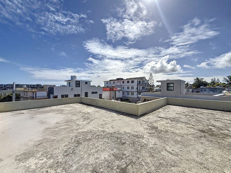 house 6 rooms for sale on Pereybere Pereybere House 6 rooms 205 m² Sale