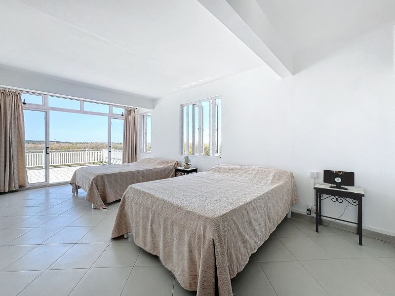 maison 11 pièces en vente sur Calodyne Calodyne Maison 11 pièces 300 m² Vente