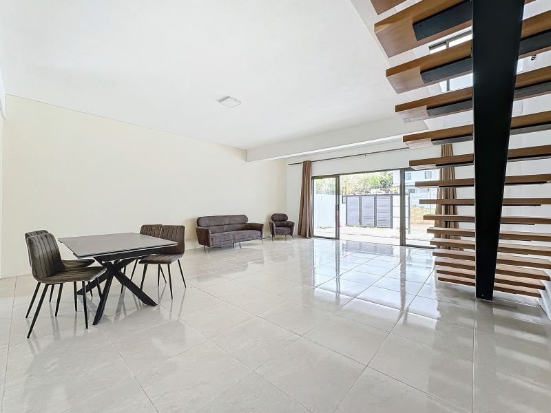 apartment 3 rooms for sale on Pointe aux Piments Pointe aux Piments Apartment 3 rooms 150 m² Sale