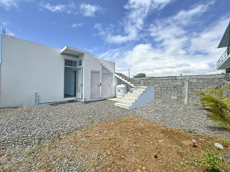activity premises for rent on Grand Gaube Grand Gaube Activity premises 70 m² Rental